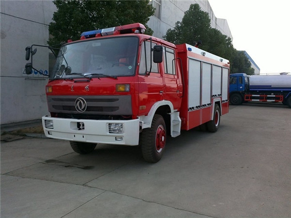 东风天锦8吨泡沫消防车