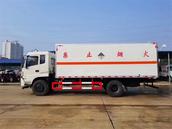 江淮爆破器材运输车