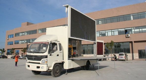 福田欧曼宣传车
