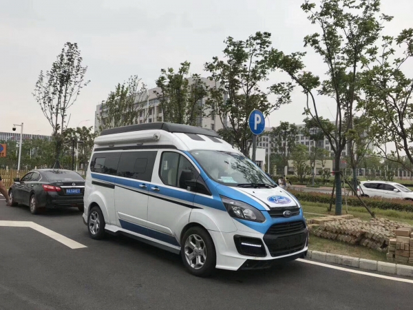 福特新全顺V362流动服务车