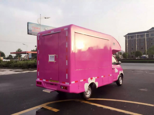 凯马售货车