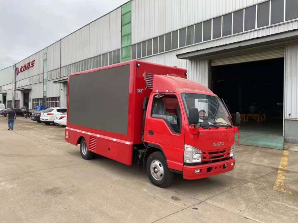 五十铃宣传车
