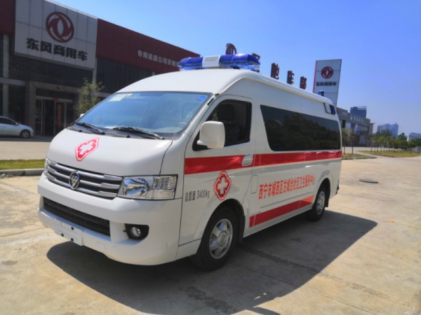 福田G7救护车