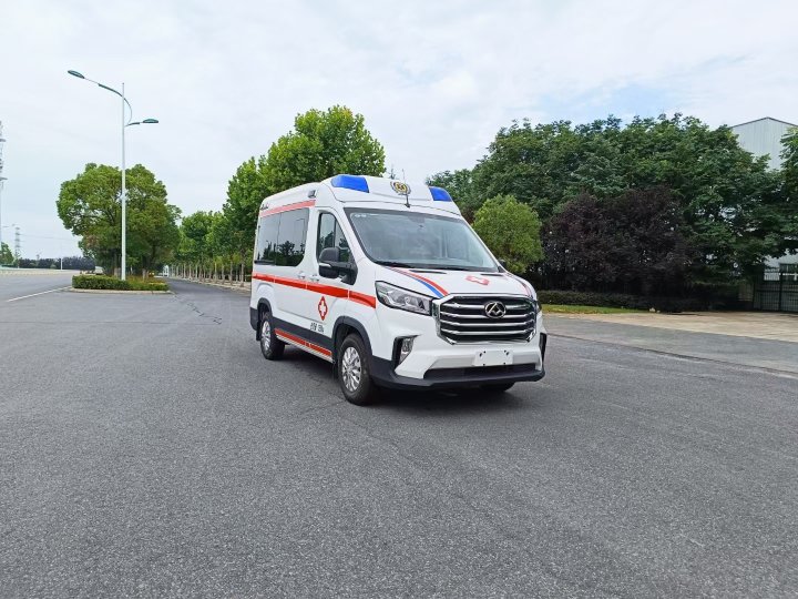 上汽大通V90救护车