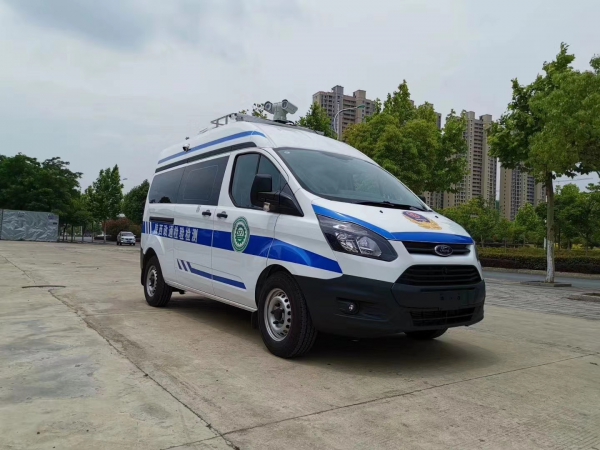福特全顺V348医疗体检车