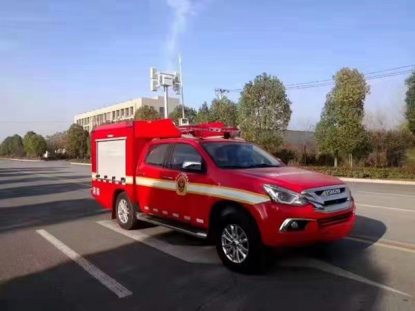 福田皮卡四驱器材消防车