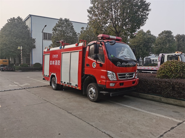 东风华神6方水罐消防车
