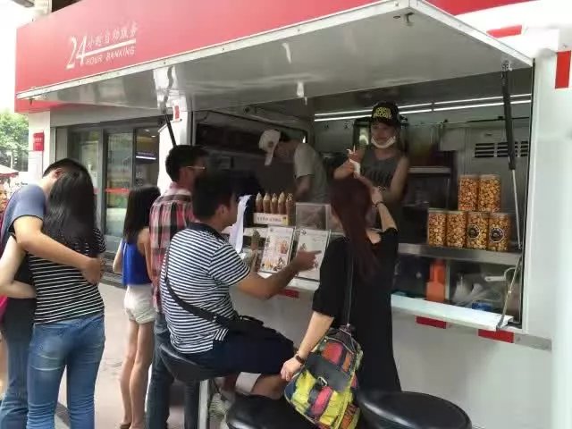 可以开的流动餐饮车能合法上牌吗