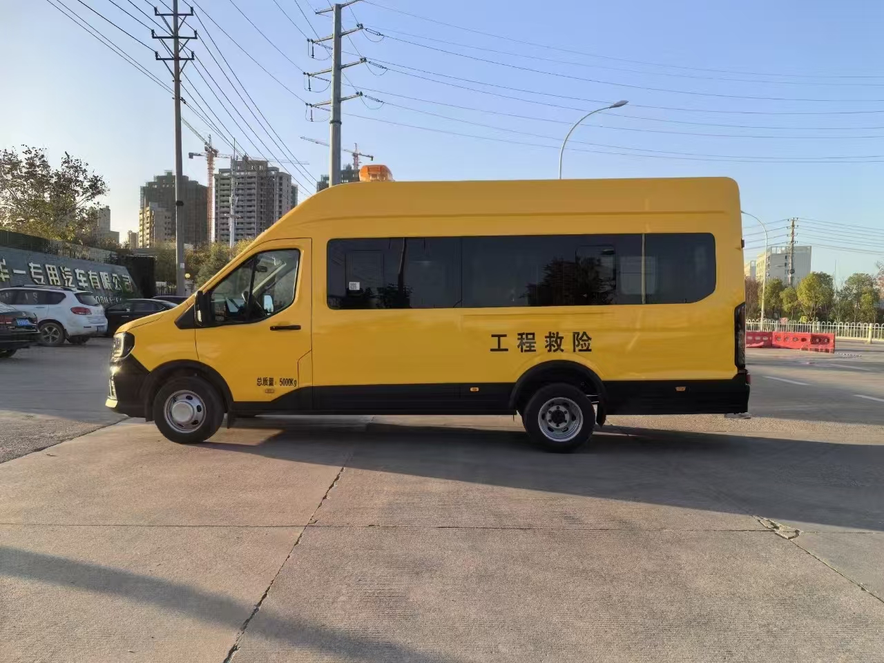福特全顺T8气防车 救险车