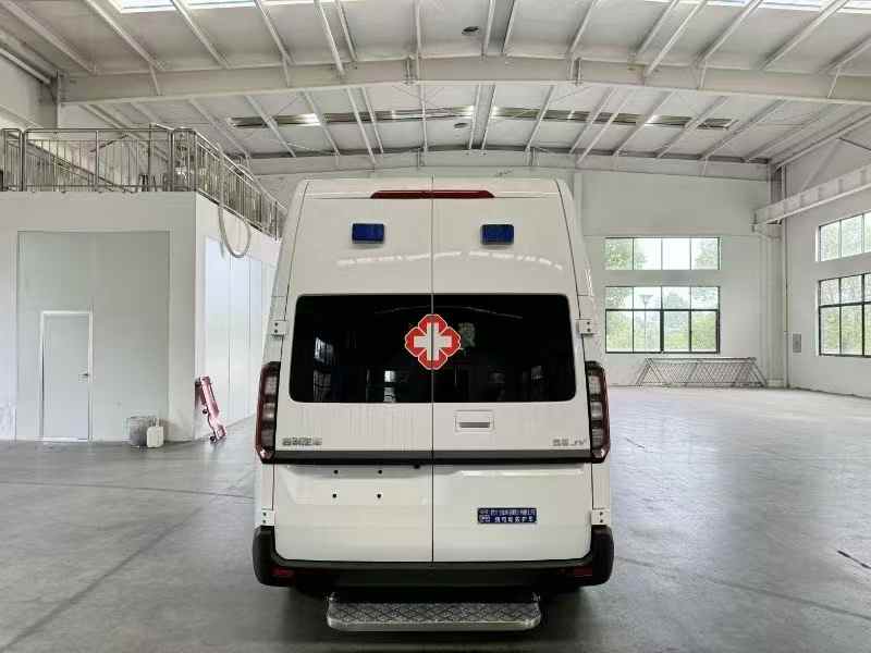 江铃福顺电动救护车