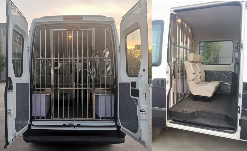 依维柯聚星囚车