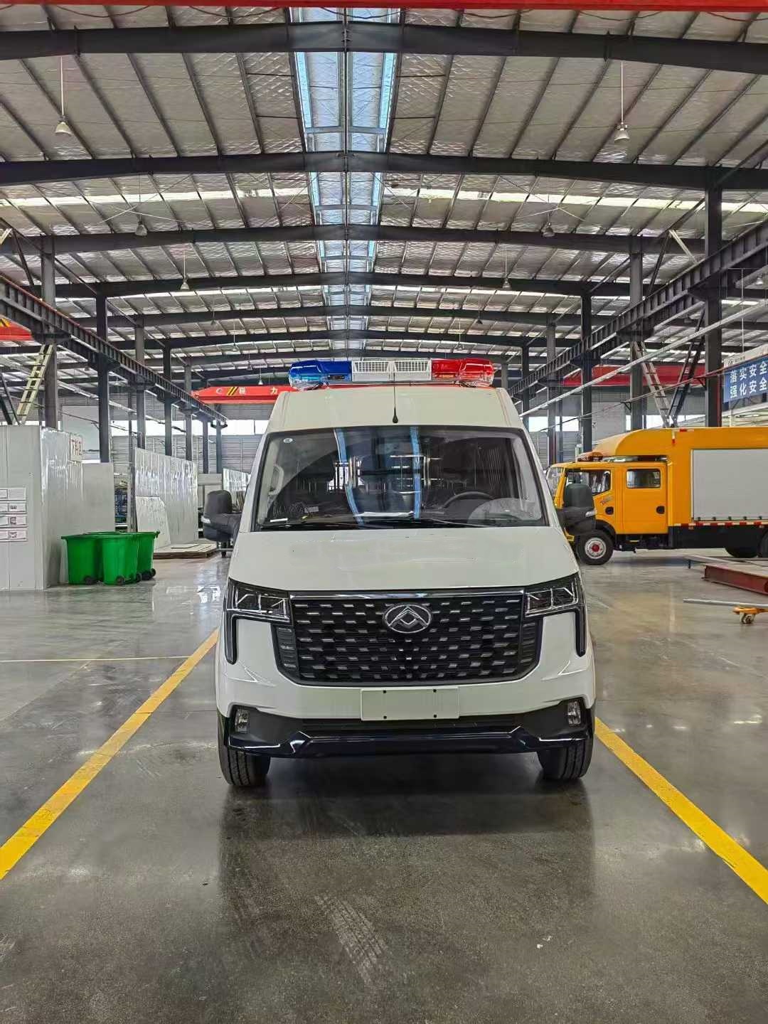 东风御风警用囚车