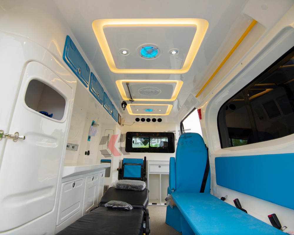 福特全顺国六B救护车-遥遥领先的救护车厂家