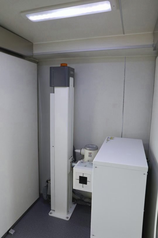 金旅12米妇科体检车