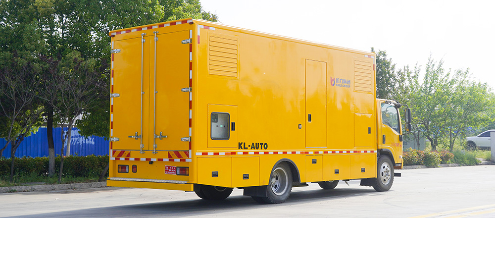 五十铃200KW电源车