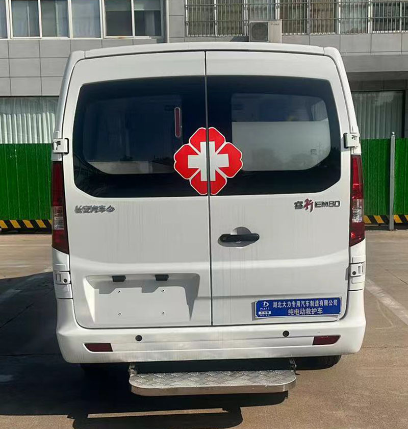 长安睿行电动救护车