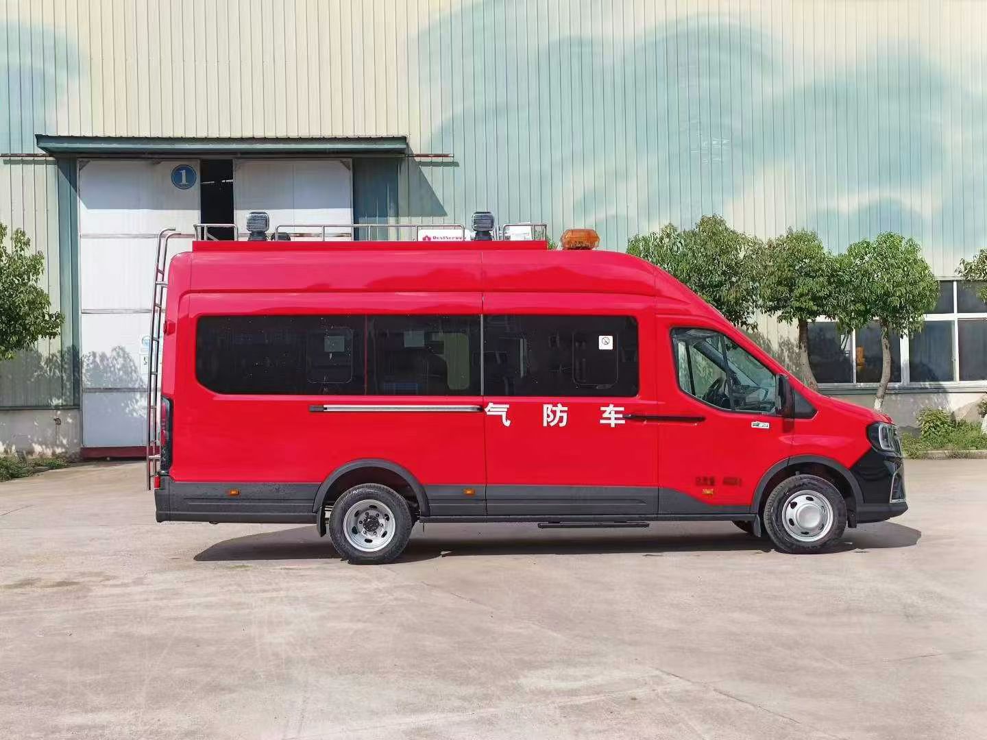 福特全顺T8救险车