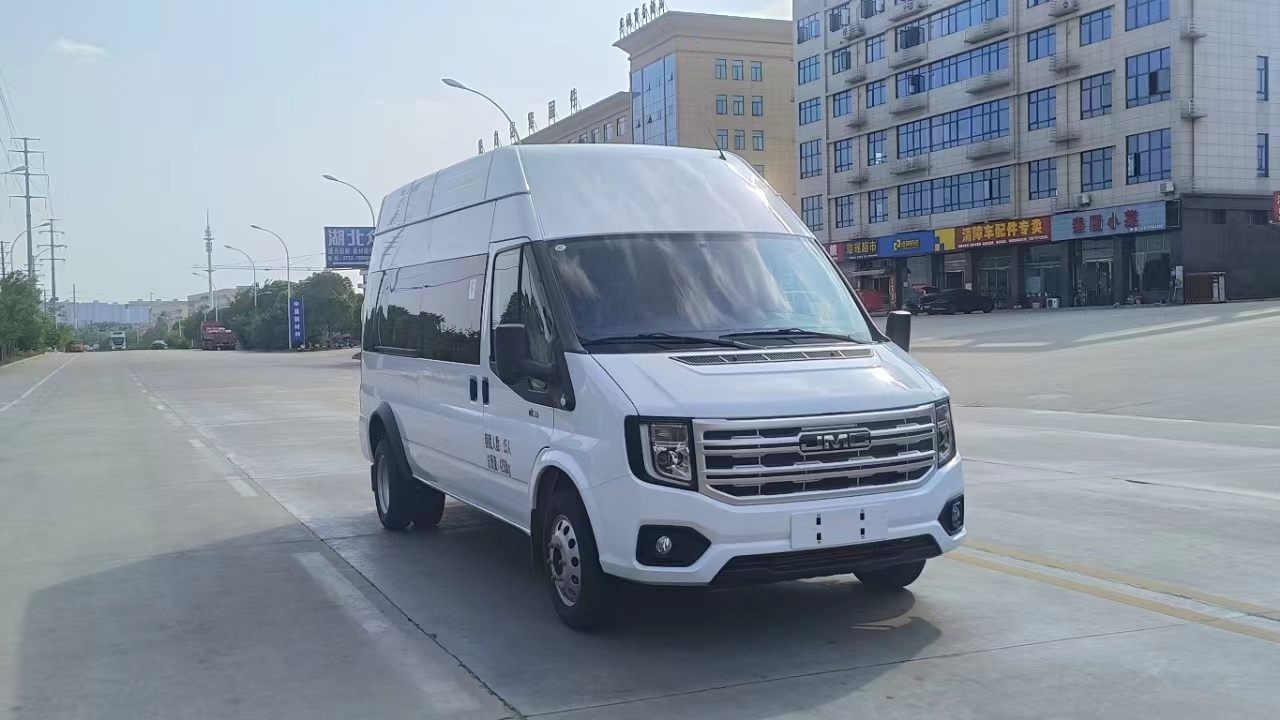 江铃福顺运兵车