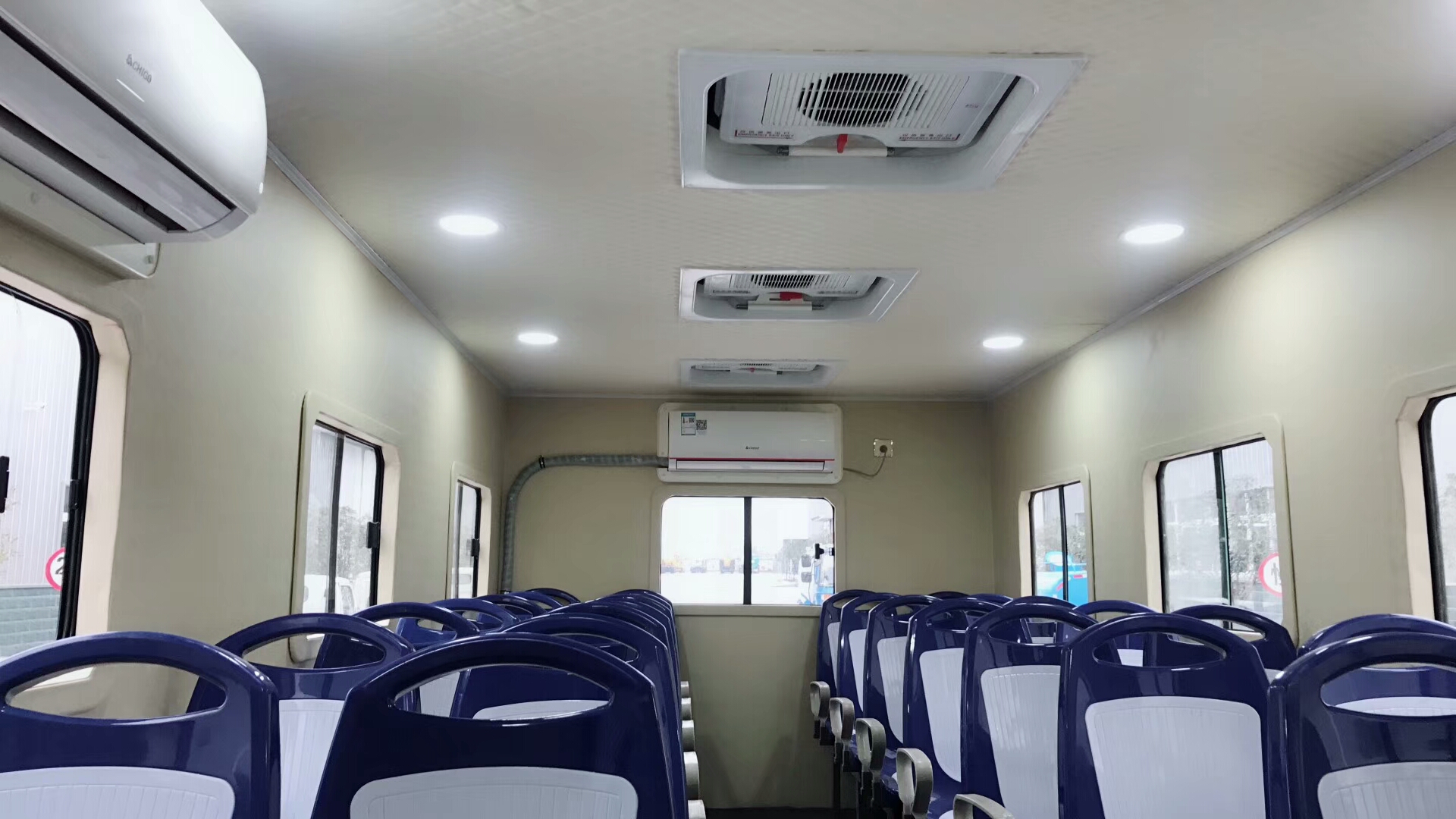 东风六驱运兵车 （出口版）