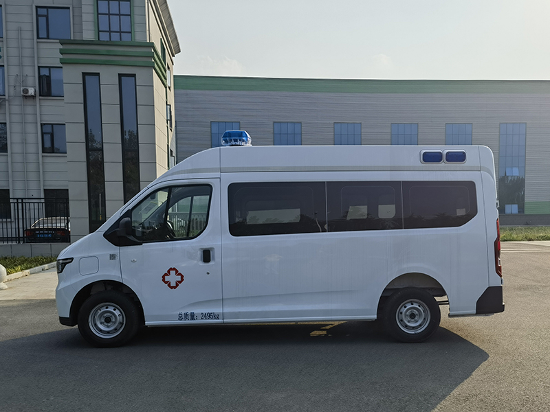 江铃E福顺电动救护车