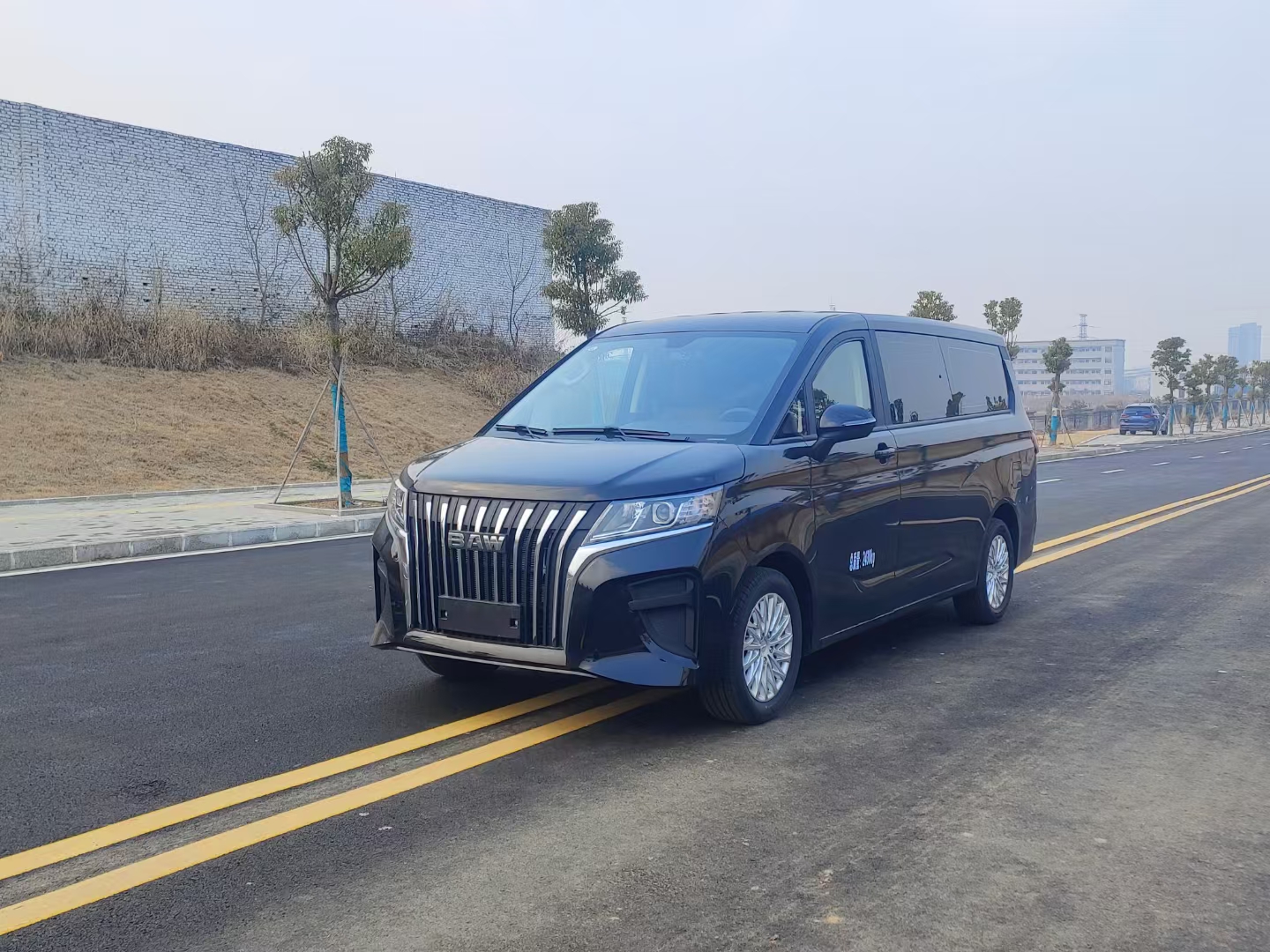 北汽王牌小型殡仪车