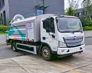福田纯电动多功能抑尘车