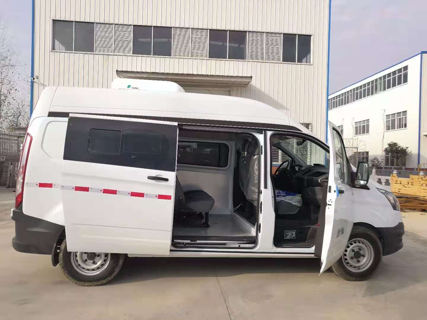 江铃福特全顺疫苗冷链车