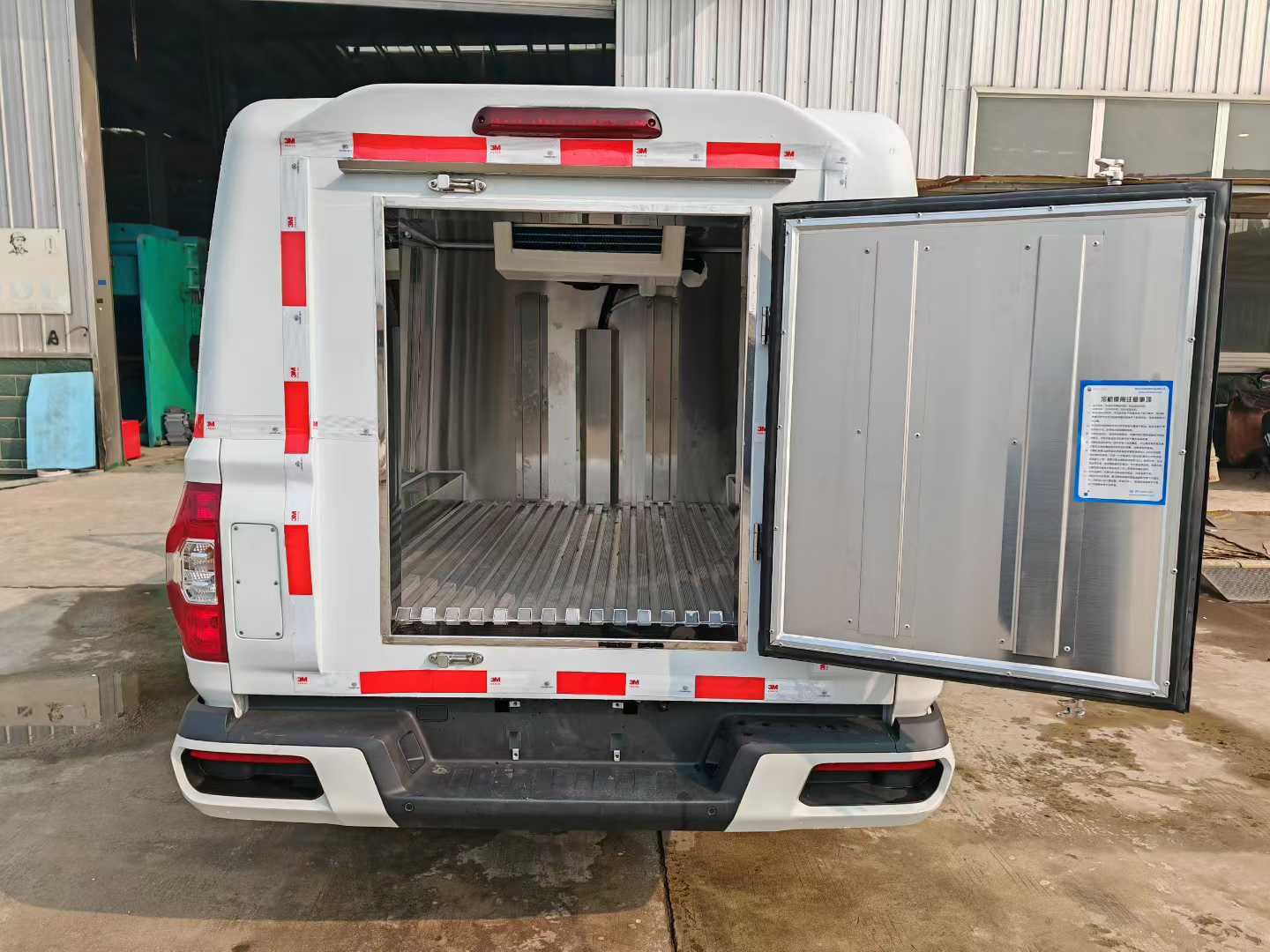 四驱皮卡疫苗冷链车